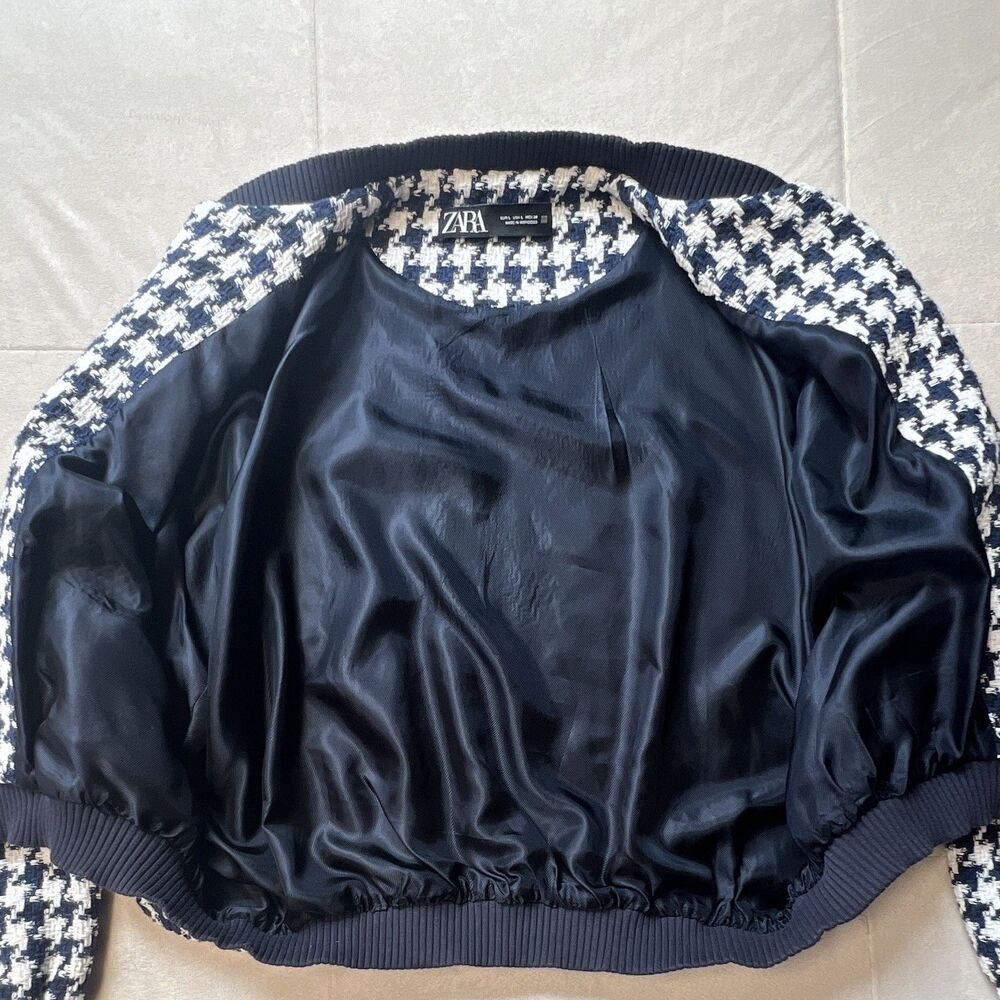 ZARA Women’s Navy/White Houndstooth Bomber Jacket L Zip Front Lined - Picture 3 of 10